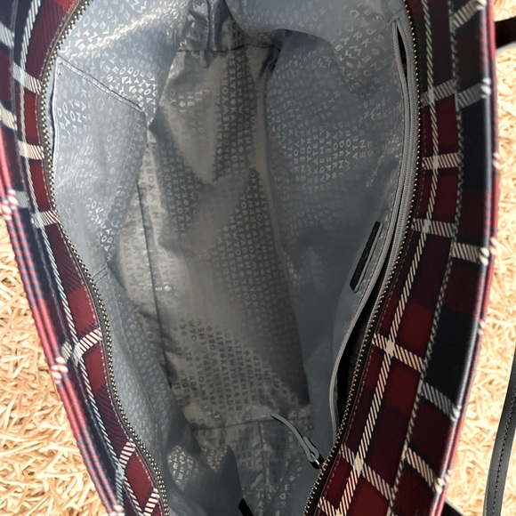 Kate Spade tote - Picture 3 of 3